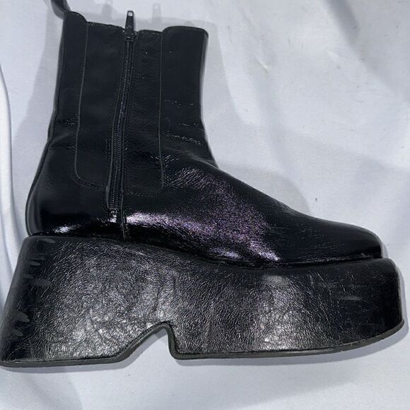 FREE PEOPLE DISCO DAYS PLATFORM BOOTS IN BLACK CRINKLED PATENT NEW - Picture 11 of 11